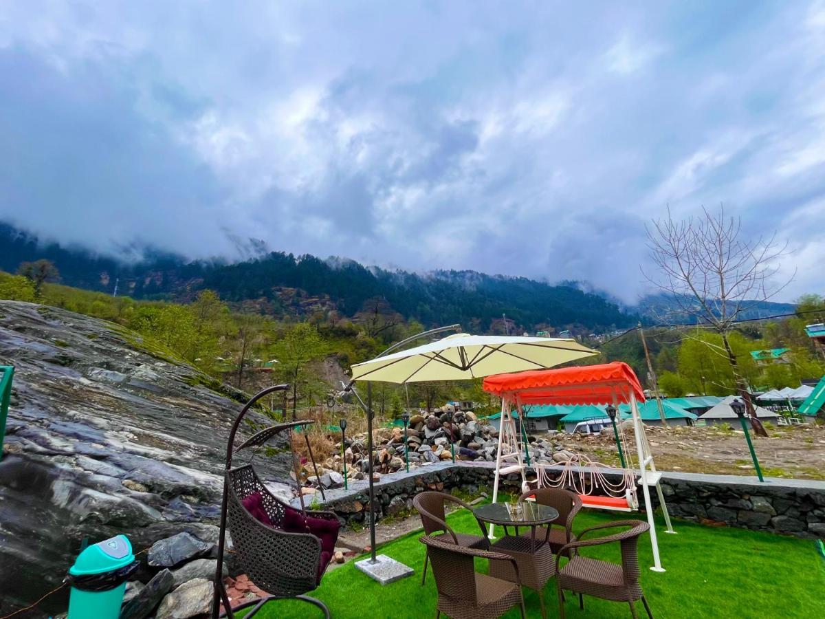 Hotel Beas River Retreat - A Riverside Hotel With Balcony Manāli Exterior foto
