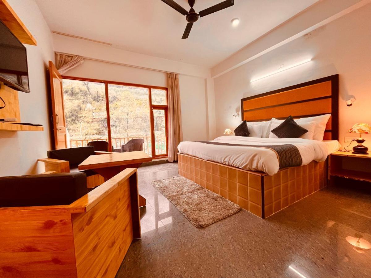 Hotel Beas River Retreat - A Riverside Hotel With Balcony Manāli Exterior foto