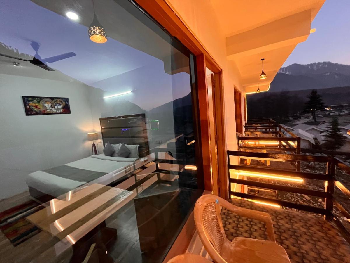 Hotel Beas River Retreat - A Riverside Hotel With Balcony Manāli Exterior foto