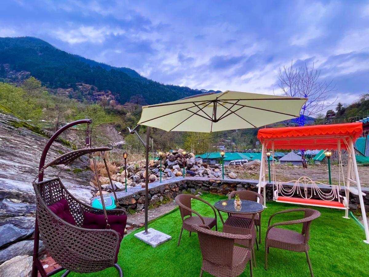 Hotel Beas River Retreat - A Riverside Hotel With Balcony Manāli Exterior foto