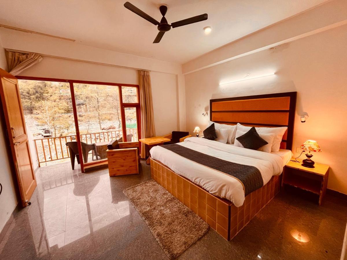 Hotel Beas River Retreat - A Riverside Hotel With Balcony Manāli Exterior foto